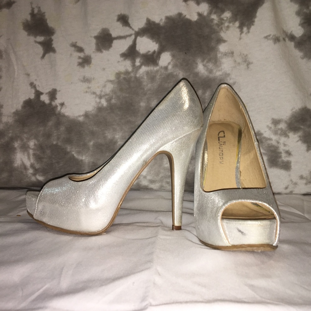 Shiny, sliver prom heels ~ Size 6.5 ~ 5” heel.